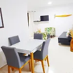 Apartamento Con Vista Al Mar Y Cerca Al Centro - 903